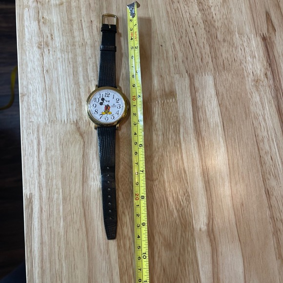 VTG Lorus Quartz Disney Mickey Mouse New Battery Watch Black Leather Seiko - Picture 7 of 8